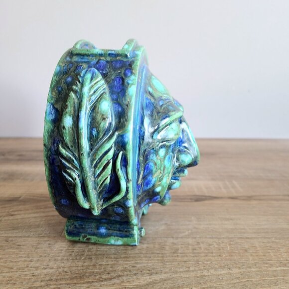 Rare handmade pottery whimsical vase or money saver with face image. Signed. - Picture 4 of 13